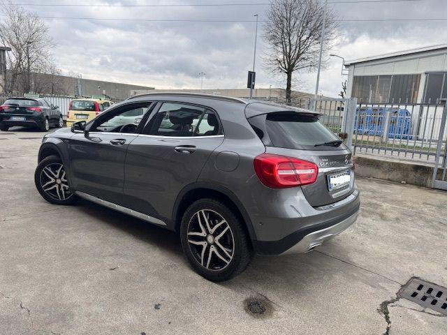 MERCEDES-BENZ GLA 200 usata, con Antifurto