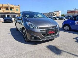 PEUGEOT 208 usata, con Airbag