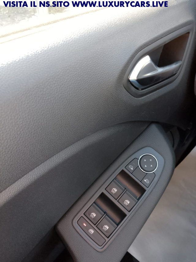 RENAULT Clio usata, con USB