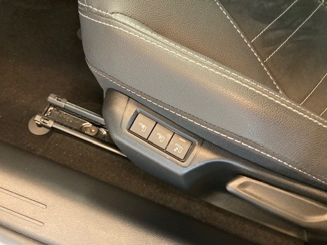 OPEL Corsa usata, con Climatizzatore