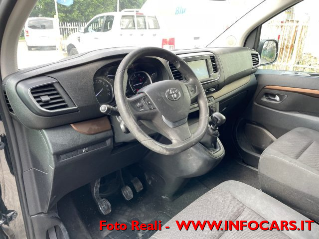 TOYOTA Proace Verso usata, con Fendinebbia