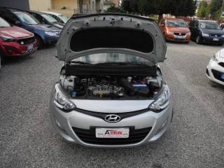 HYUNDAI i20 usata 58