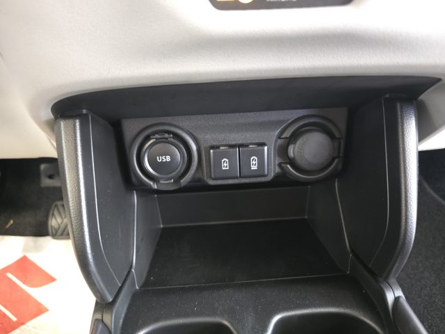 SUZUKI Swift usata, con Controllo trazione