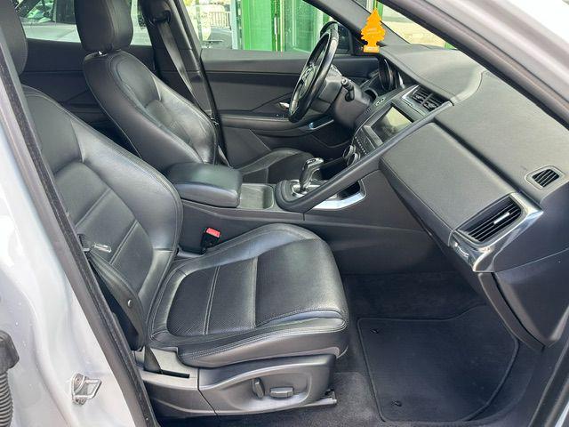 JAGUAR E-Pace usata, con Controllo trazione