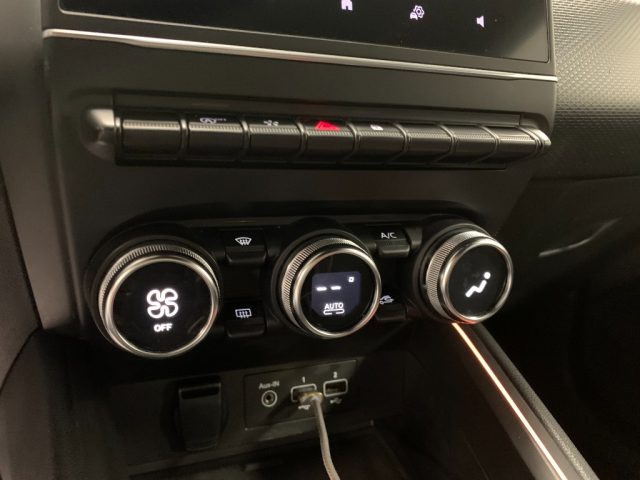 RENAULT Clio usata, con Sensore di pioggia