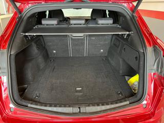 ALFA ROMEO Stelvio usata, con Sedile posteriore sdoppiato
