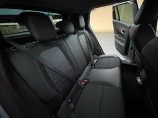 JEEP Avenger usata, con Park Distance Control