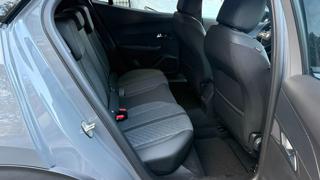 PEUGEOT 2008 usata, con Park Distance Control