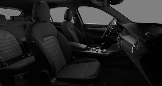 ALFA ROMEO Stelvio usata, con Cerchi in lega