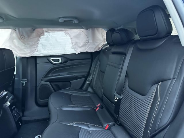 JEEP Compass usata, con Autoradio