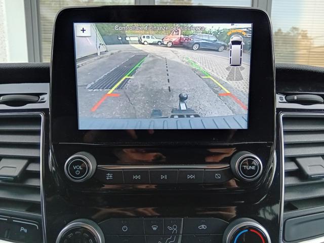 FORD Transit Custom usata, con Gancio traino