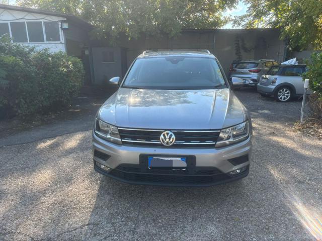 VOLKSWAGEN Tiguan usata, con Airbag