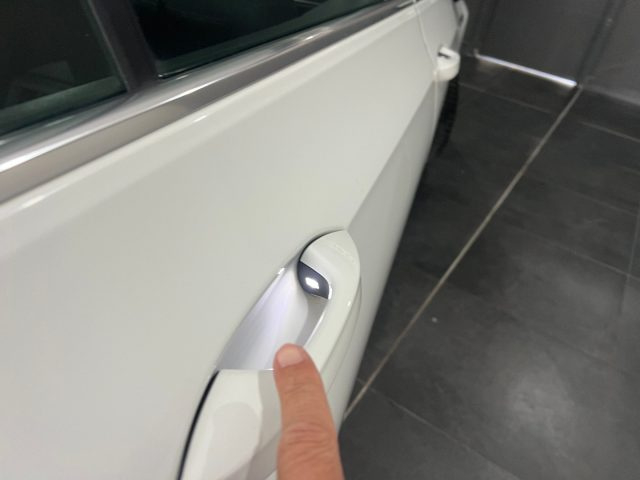 VOLKSWAGEN Golf usata, con Controllo automatico clima