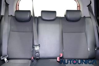 TOYOTA Yaris usata 36
