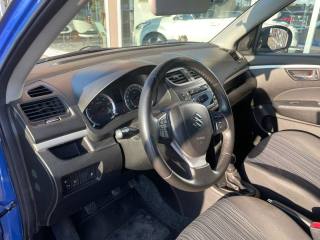 SUZUKI Swift usata, con Autoradio digitale