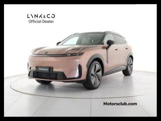 LYNK & CO 08 PHEV More