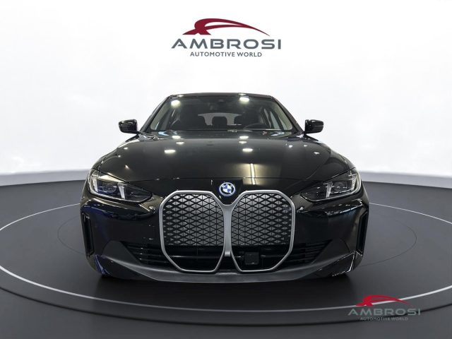 BMW i4 usata 6