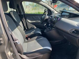 LANCIA Ypsilon usata, con ESP