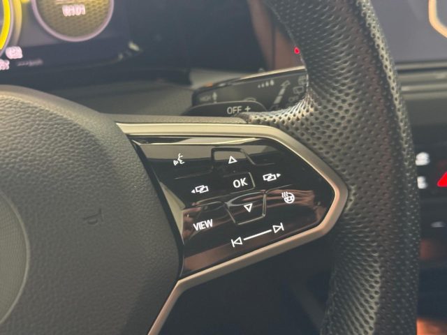 VOLKSWAGEN Golf usata, con Bluetooth