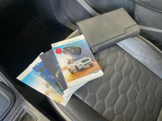 FORD Kuga usata, con USB