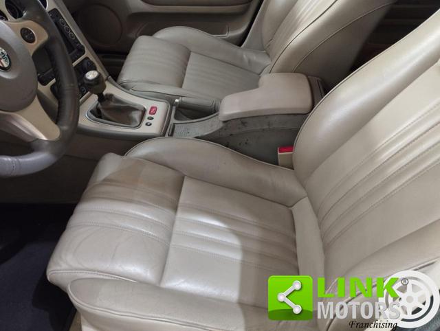 ALFA ROMEO 159 usata, con Sedile posteriore sdoppiato