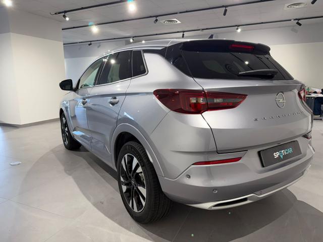 OPEL Grandland usata, con Autoradio