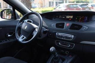 RENAULT Scenic usata 86