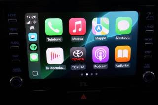 TOYOTA Yaris usata, con Cruise Control