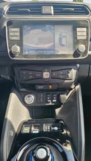 NISSAN Leaf usata, con Fendinebbia