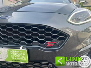 FORD Fiesta usata, con Sedile posteriore sdoppiato