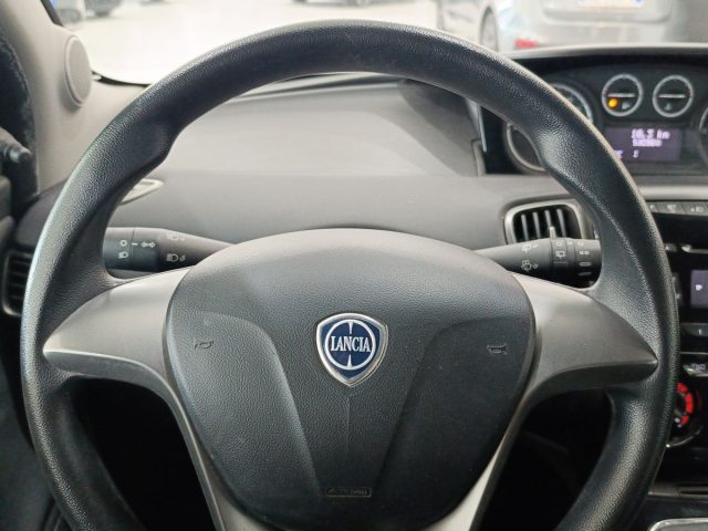 LANCIA Ypsilon usata, con Airbag testa