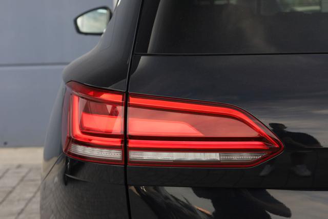 VOLKSWAGEN Touareg usata, con Sensore di pioggia