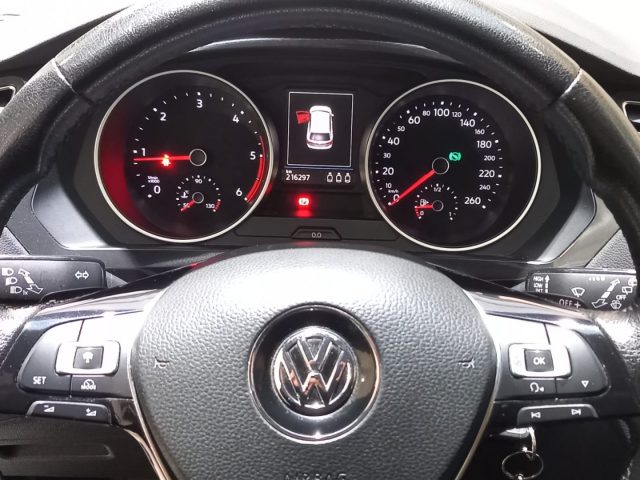 VOLKSWAGEN Tiguan usata, con Cerchi in lega