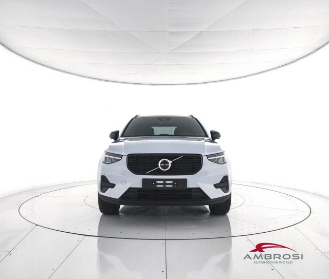 VOLVO XC40 usata 4