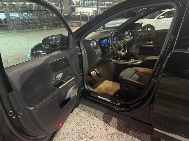 MERCEDES-BENZ GLA 200 usata 25