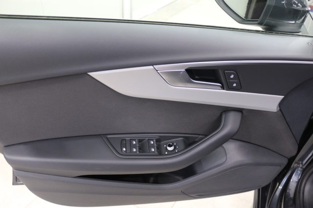 AUDI A4 usata, con Sensore di luce
