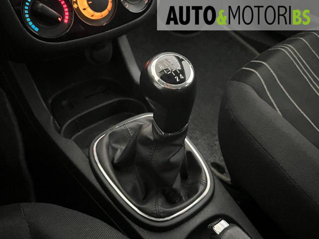 OPEL Corsa usata, con Volante in pelle