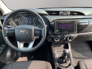 TOYOTA Hilux usata, con Airbag testa