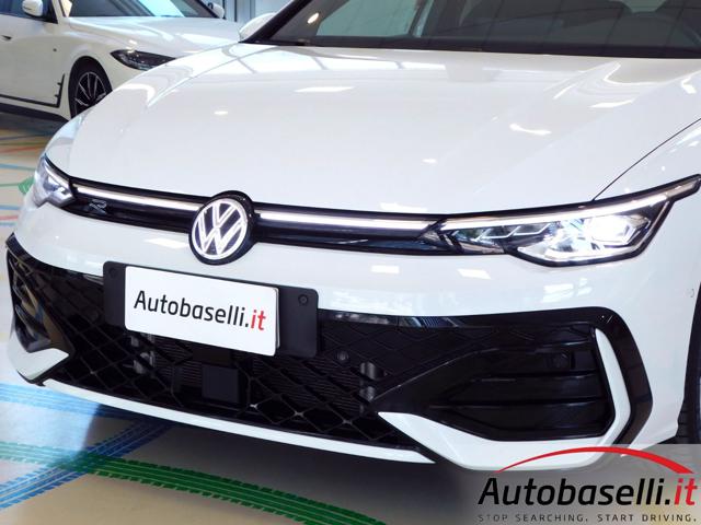 VOLKSWAGEN Golf usata, con Autoradio digitale