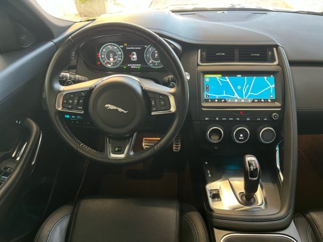 JAGUAR E-Pace usata, con Fendinebbia