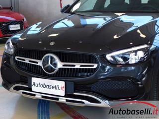 MERCEDES-BENZ C 220 usata, con Controllo elettronico della corsia