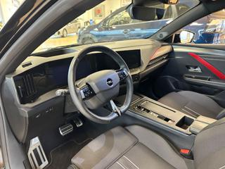 OPEL Astra usata, con Bluetooth