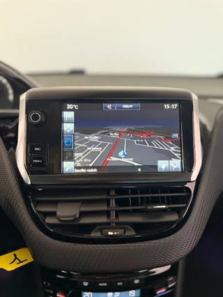 PEUGEOT 208 usata 17