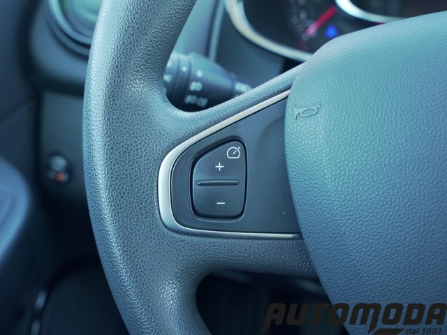RENAULT Clio usata, con Airbag testa
