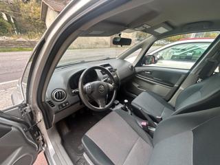 SUZUKI SX4 usata, con Sedile posteriore sdoppiato