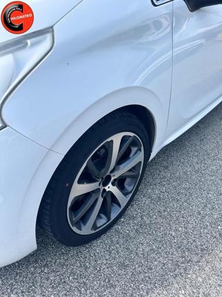 PEUGEOT 208 usata, con Immobilizzatore elettronico