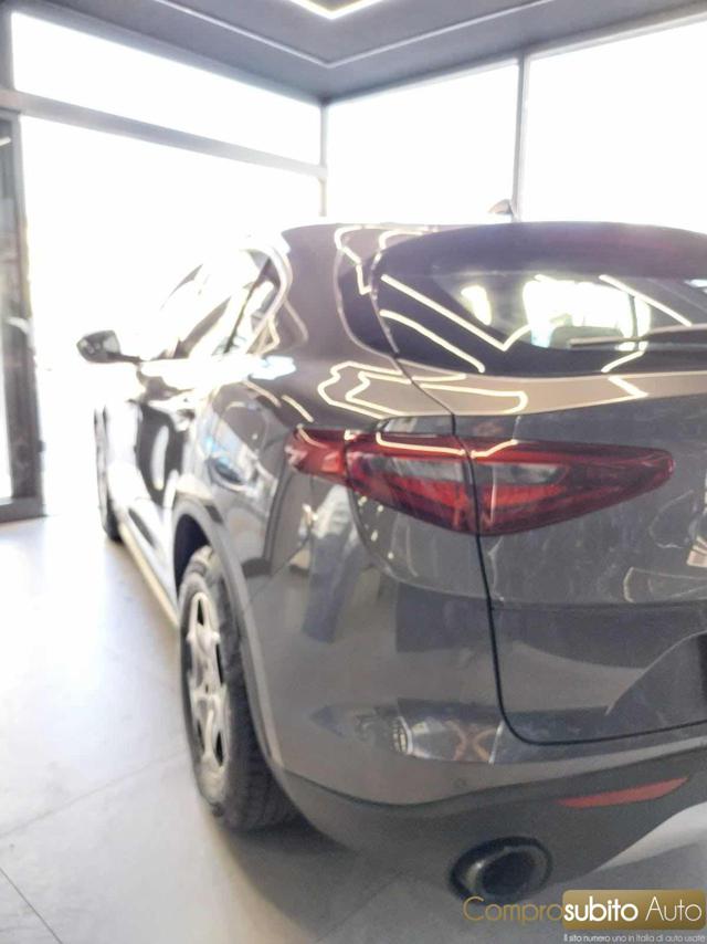 ALFA ROMEO Stelvio usata, con Fendinebbia