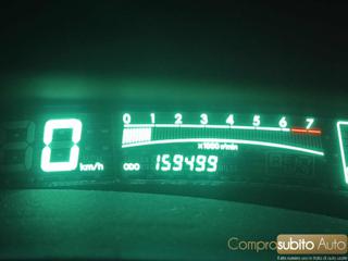 TOYOTA Yaris usata 21