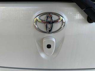 TOYOTA iQ usata 49