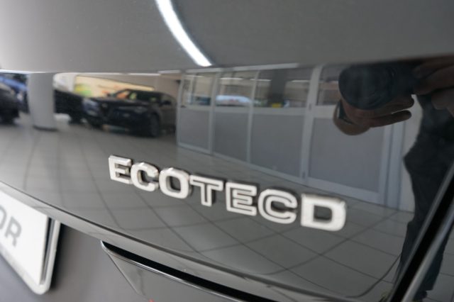 OPEL Grandland X usata, con Specchietti laterali elettrici